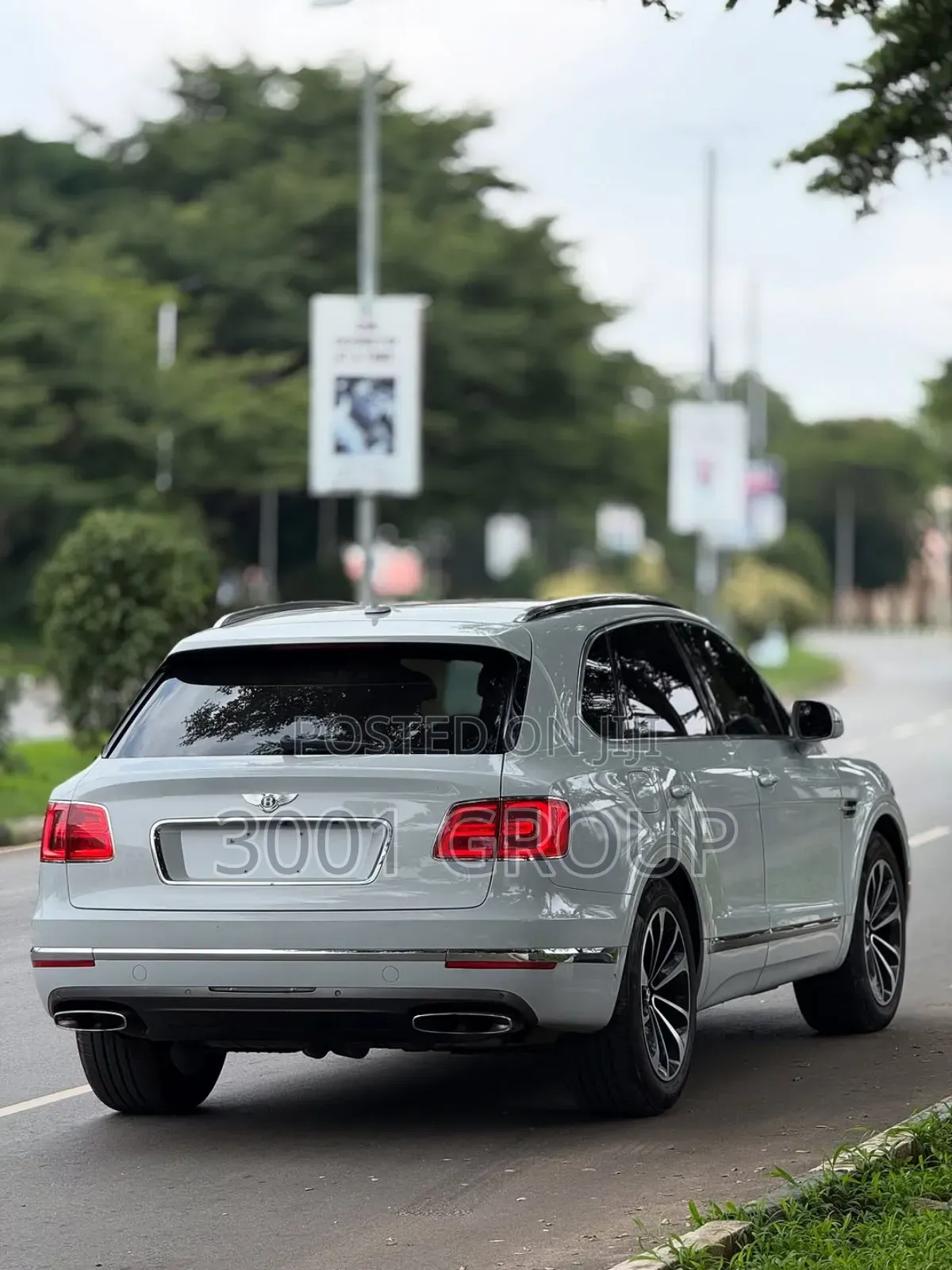 Bentley Bentayga W12 AWD 2017 White