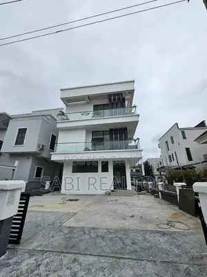 Furnished 5bdrm Duplex in Osapa for sale