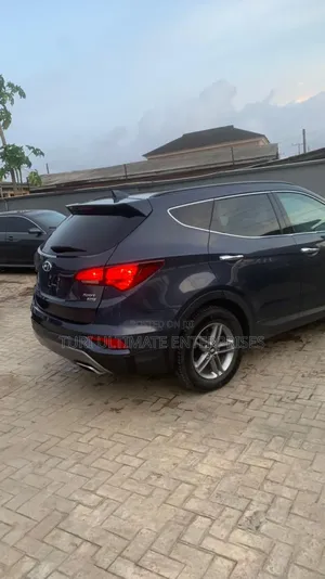 Hyundai Santa Fe SE Ultimate AWD 2017 Gray