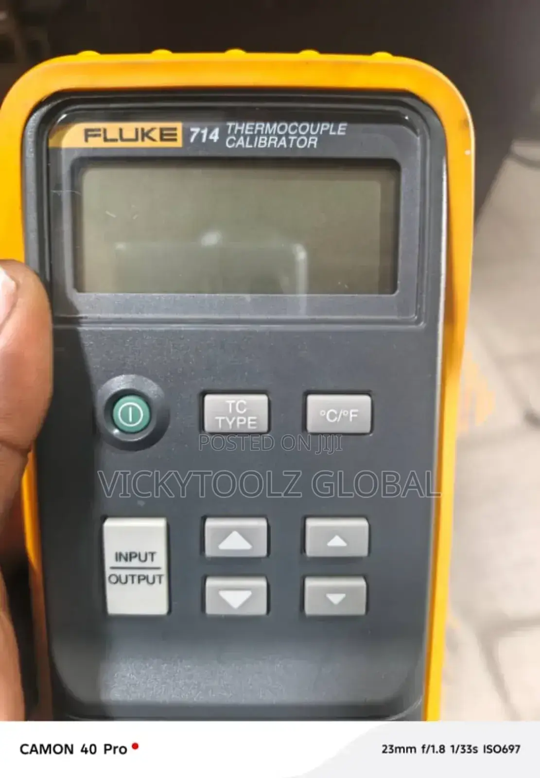 Fluke 714 Thermocouple Calibrator