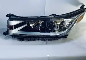 Toyota Highlander 2019 Headlight/Headlamp (Complete Set)