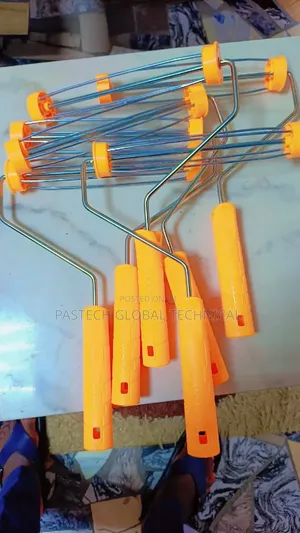 9" Ingco Paint Roller With 5-Wire Roller Frame