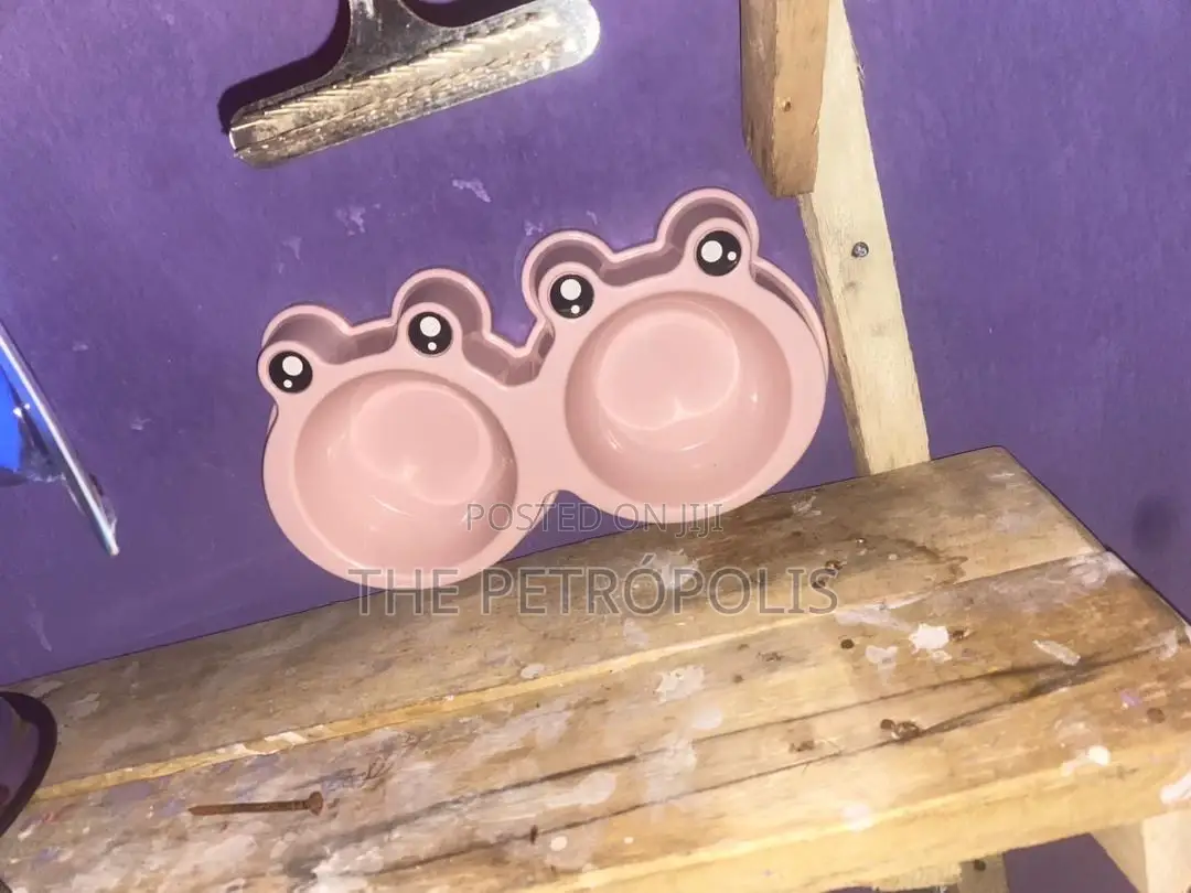 Dog Cat Plates