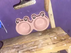 Dog Cat Plates