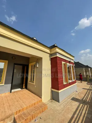 3bdrm Bungalow in Bluestone Garden, Shimawa for sale