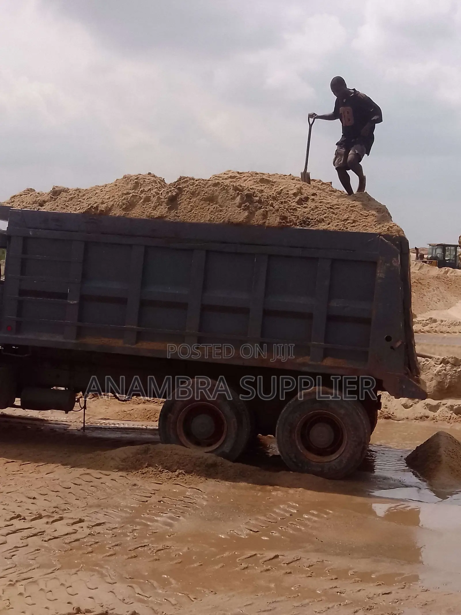 Premium Sharp Sand
