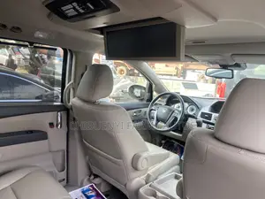 Honda Odyssey Touring Elite 4dr Minivan (3.5L 6cyl 6A) 2015 White