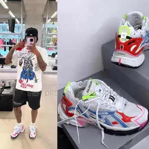 Top Quality Luxury Balenciaga Track Is Now Available in Store