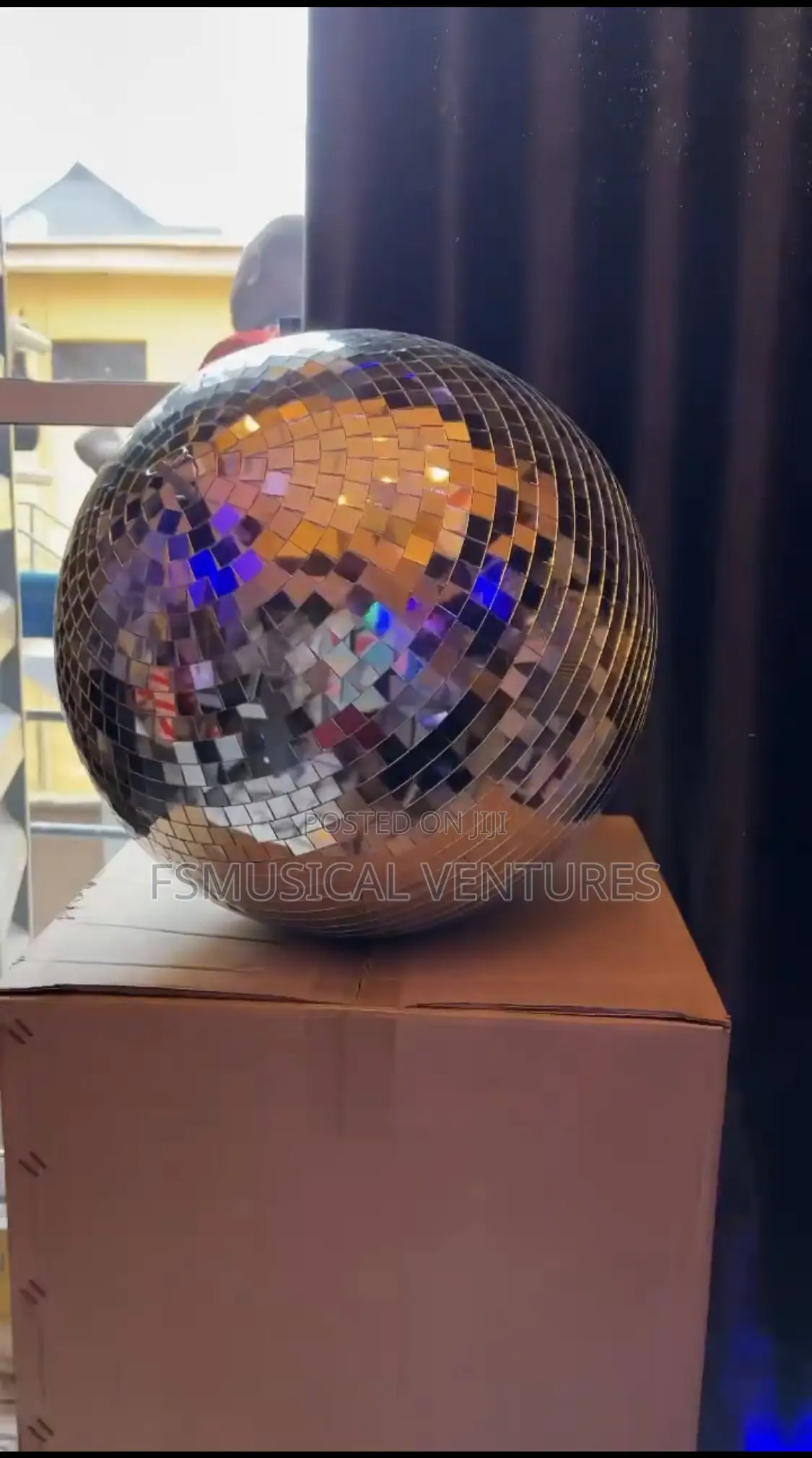 Disco Mirror Ball 40cm