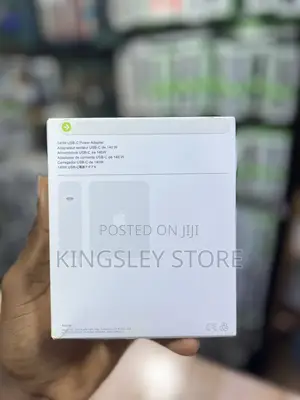 Apple 140w Usb-C Power Adapter