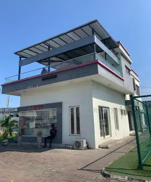 Pagoda Shade