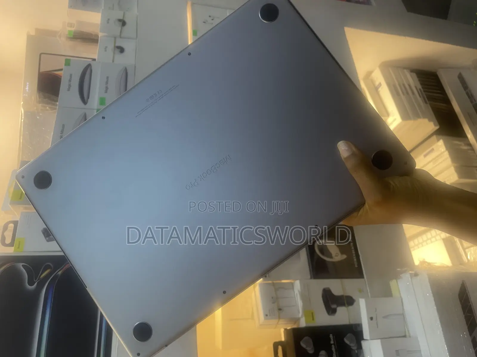 Laptop Apple MacBook Pro 2021 M1 16GB Apple M1 Pro SSD 1T