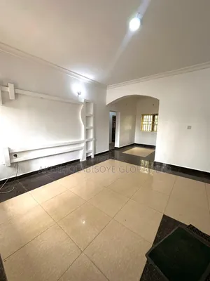 3bdrm Apartment in Wuye for rent