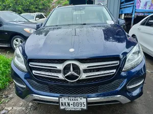 Mercedes-Benz GLE-Class 2018 Blue