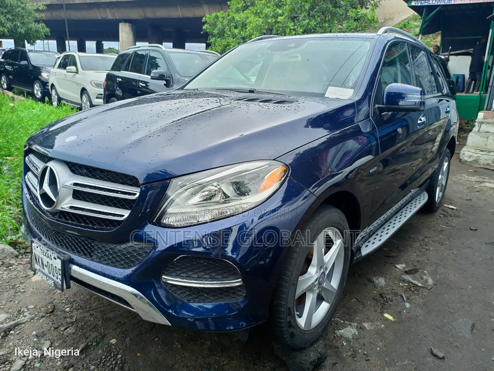 Mercedes-Benz GLE-Class 2018 Blue