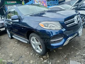 Mercedes-Benz GLE-Class 2018 Blue