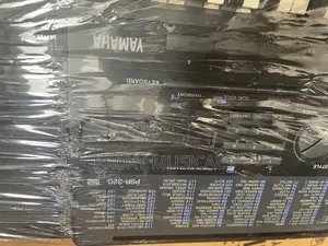 Yamaha PSR 320 Keyboard
