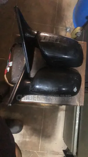 Toyota Camry 2008 Model the Two Side Mirror