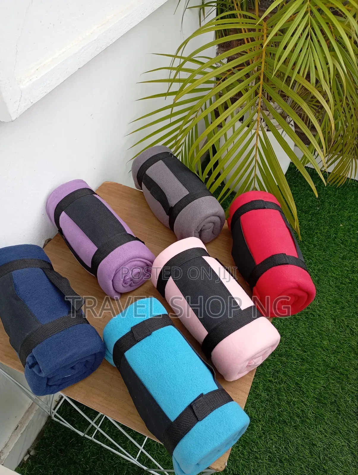 Fleece Blanket | Blanket + Carry Strap