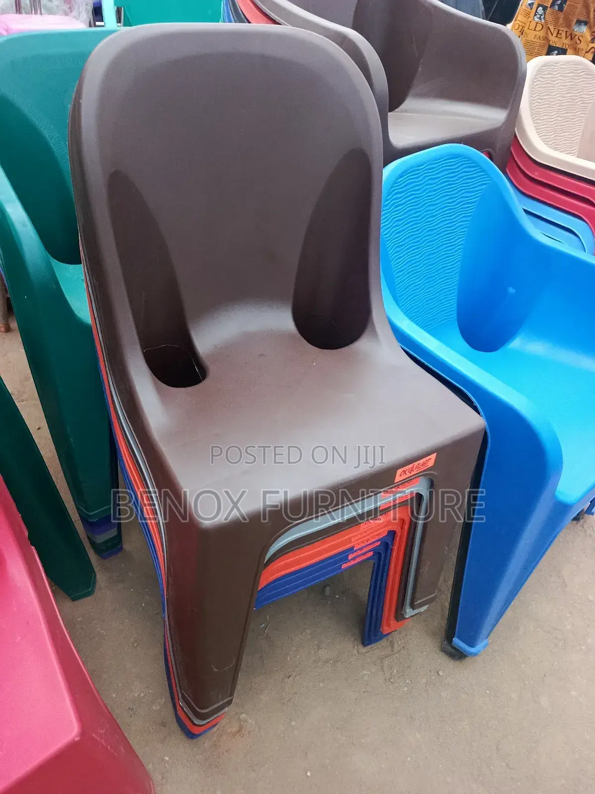 Heavy-Duty Plastic Chairs