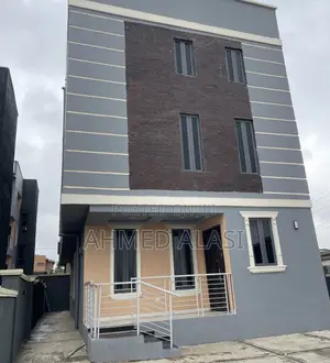 5bdrm Duplex in Bodija for sale