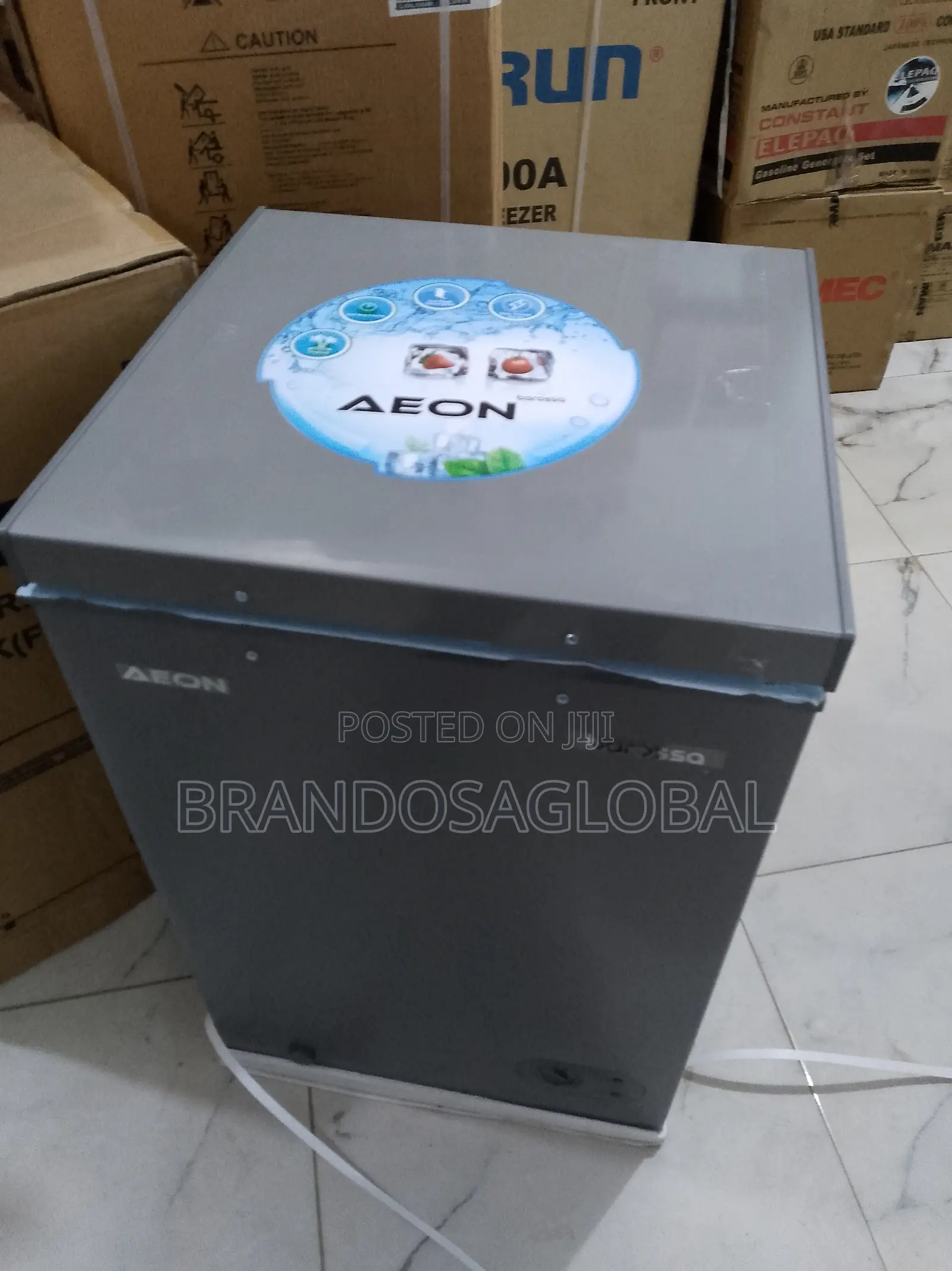 Aeon Chest Freezer – Space Saving 100l Size