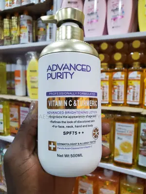 Advanced Purity Formulated Vitamin C Turmeric Brighten 500ml