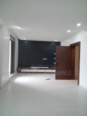 5bdrm Duplex in Guzape Main District for rent
