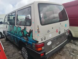 Volkswagen Transporter 2003 White