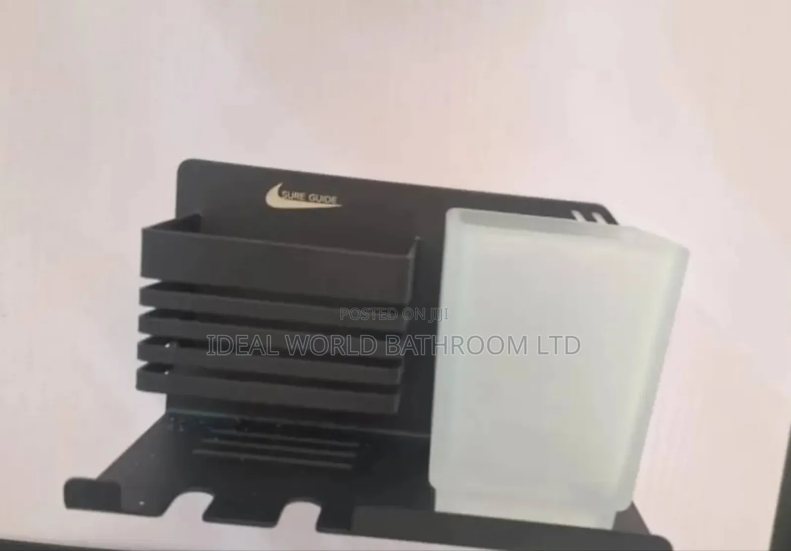 Single Square Brush Cup Black