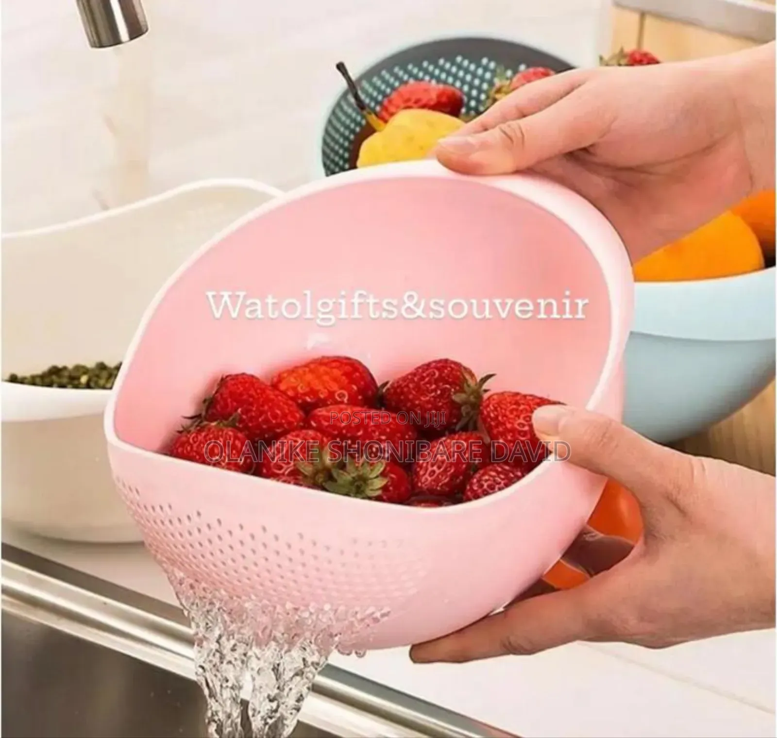 Bowl and Strainer