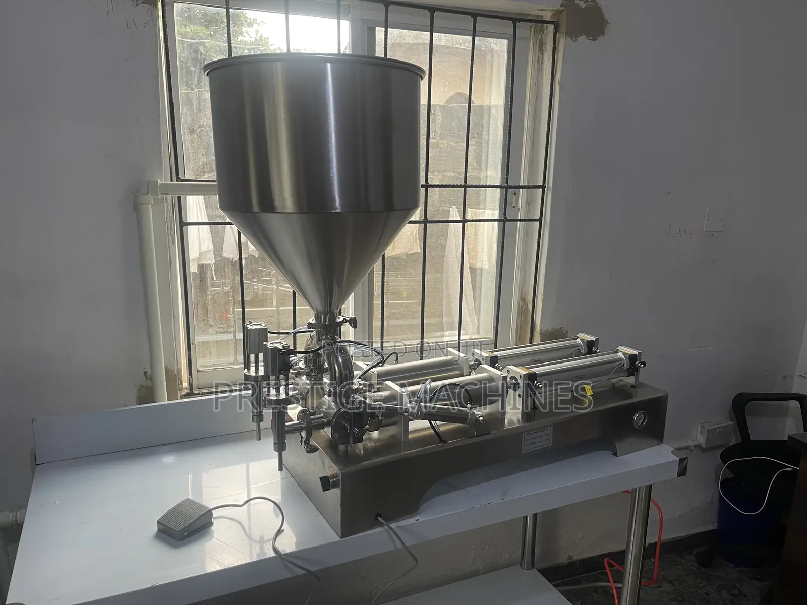 Filling Machine Double Head Paste Liquid Paste Filling Machine