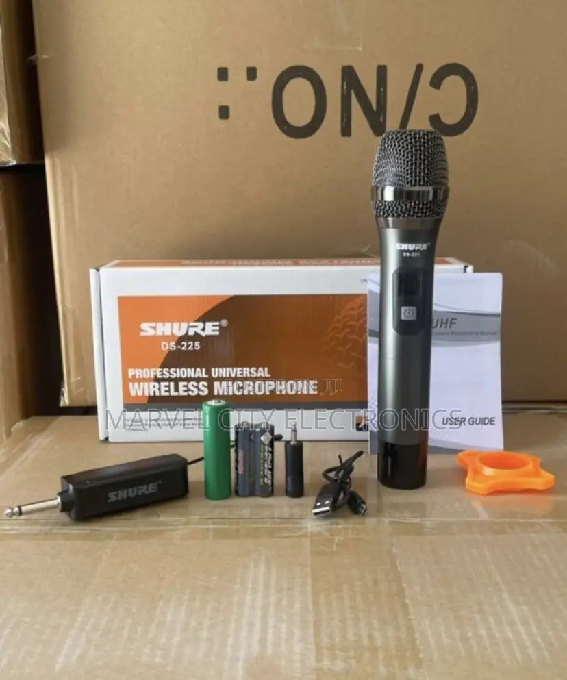 Ds-225 Professional Wireless Microphone