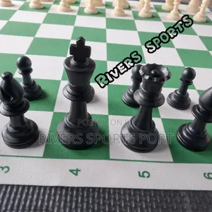 Biggest Tournament Chess Board Game With Foldable Mat Board
