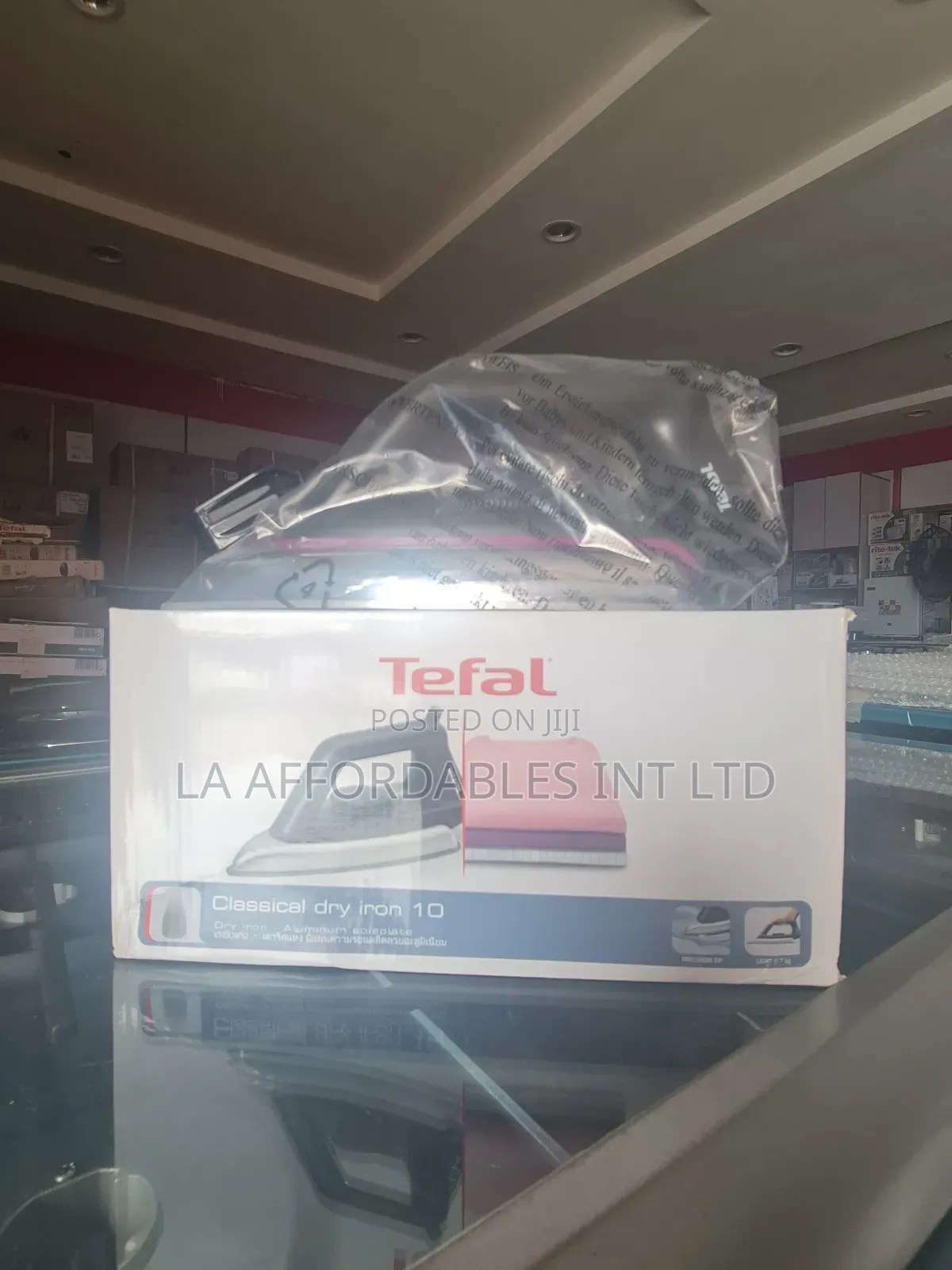 Tefal Classical Dry Iron. Model Fs2810.