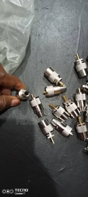 Amphenol Plugs