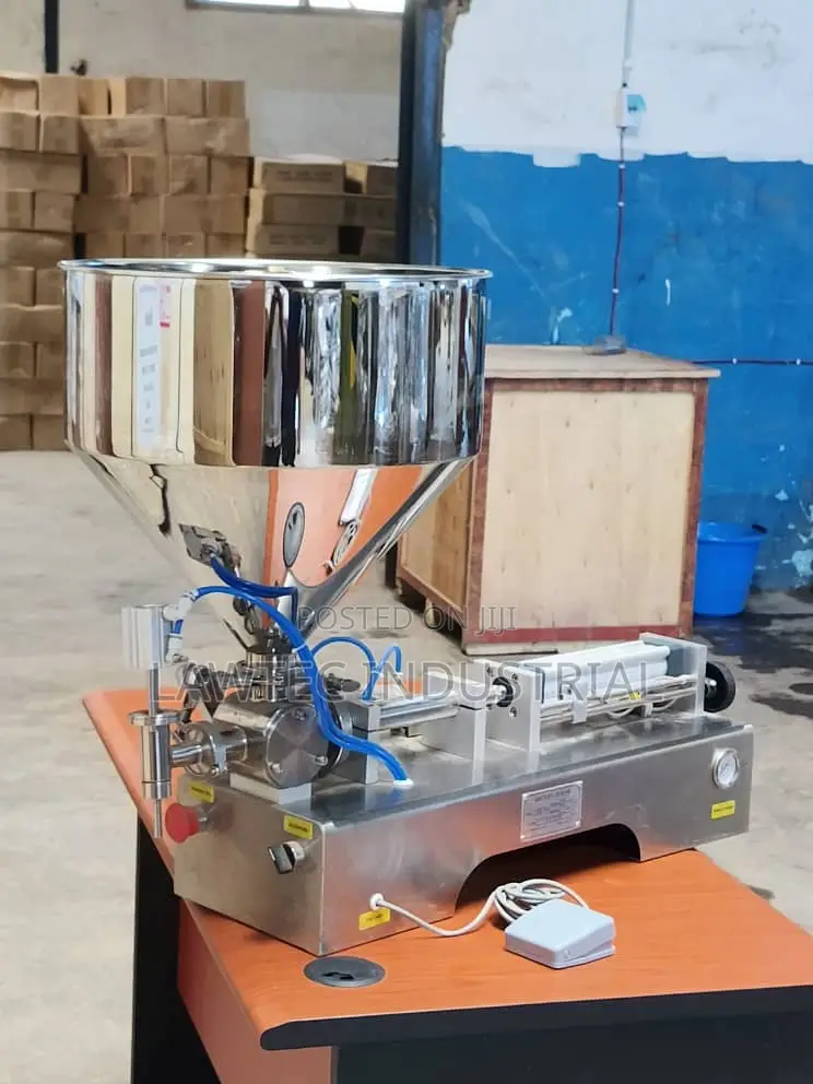 Semi Auto Liquid Filling Machine