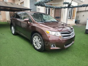 Toyota Venza LE 4dr Wagon AWD (2.7L 4cyl 6A) 2014 Brown