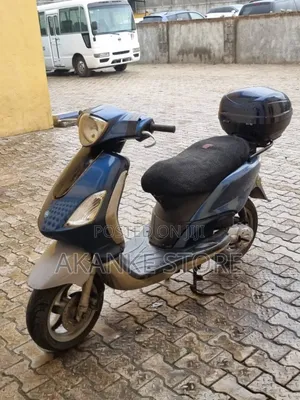 Piaggio Scooter 2011 Blue