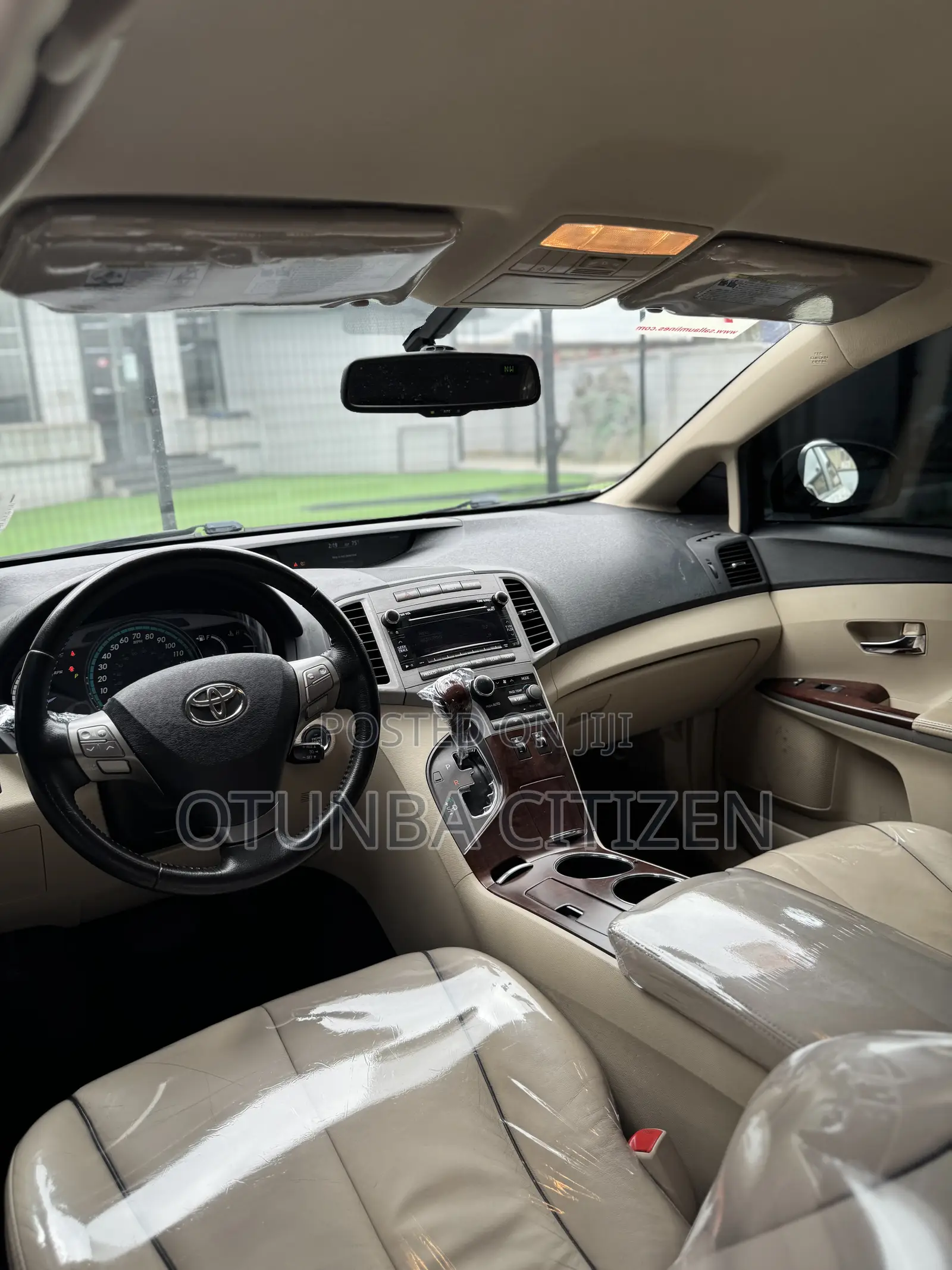 Toyota Venza AWD 2012 White