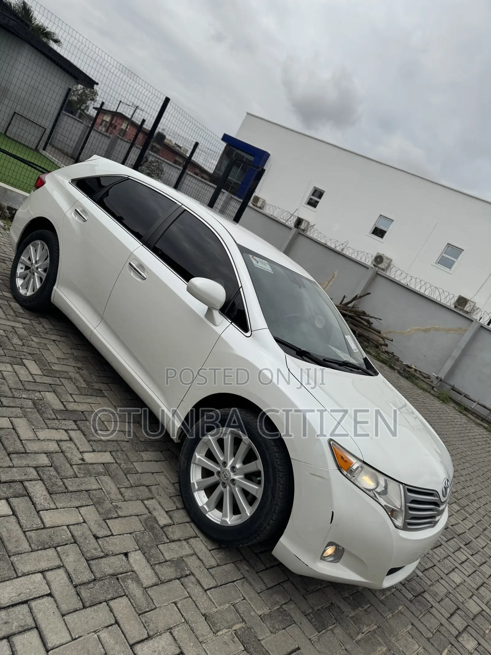 Toyota Venza AWD 2012 White