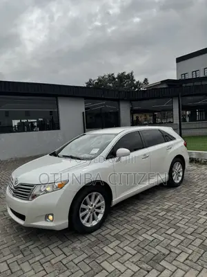 Toyota Venza AWD 2012 White