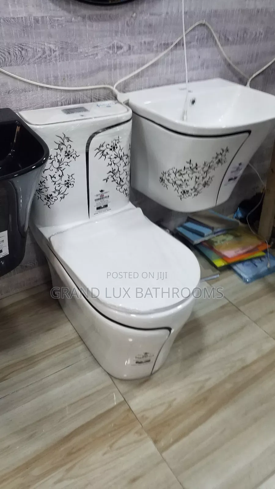 Modern Ceramic Toilet With Floral Design