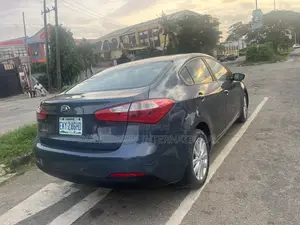 Kia Cerato 2015 Gray