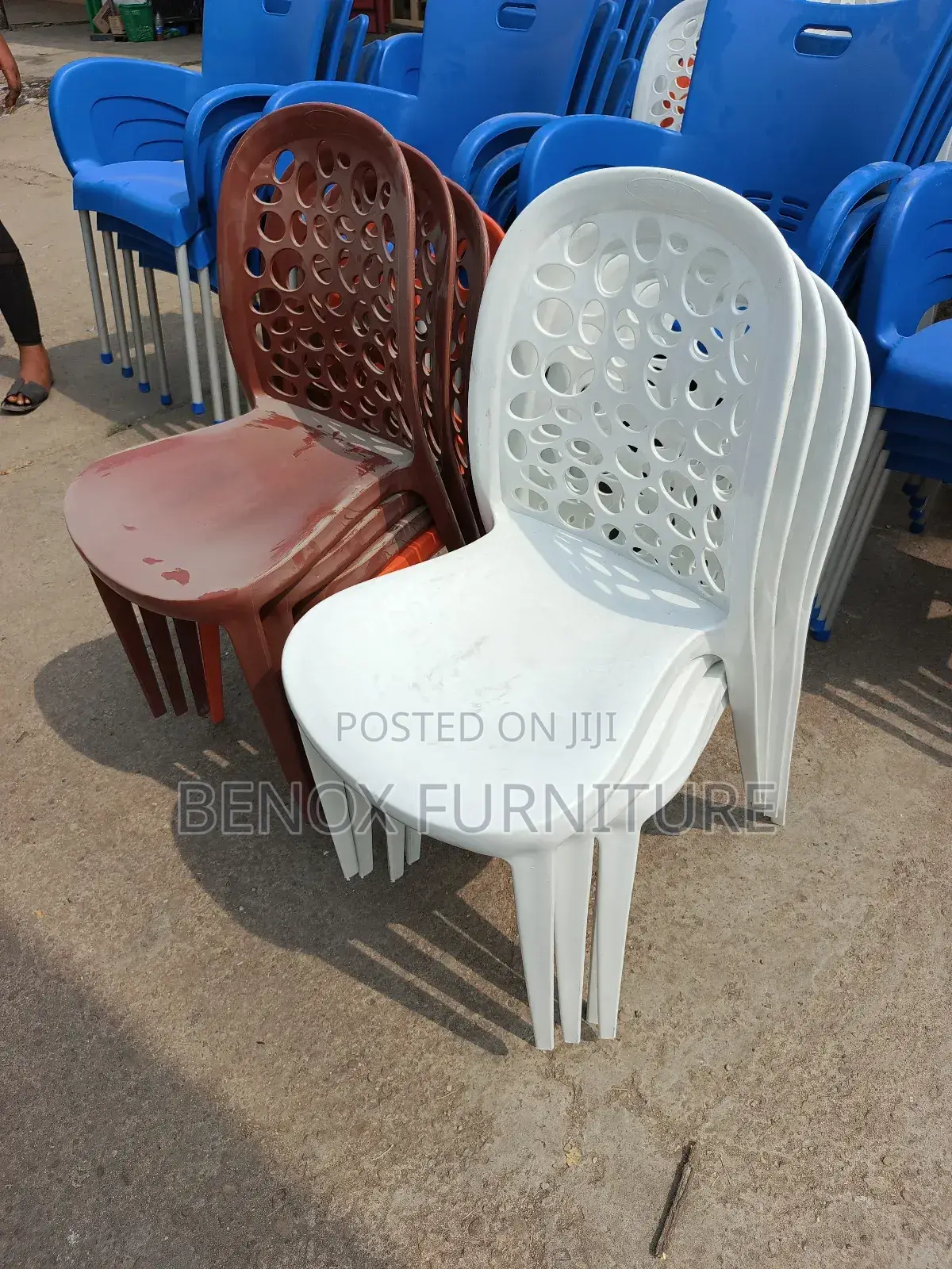Nice Plastic Chairs