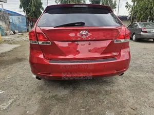 Toyota Venza V6 2010 Red