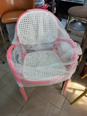 Classy Armrest Plastic Chairs