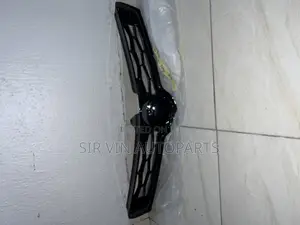 Toyota Corolla 2014 Front Grill (Se)