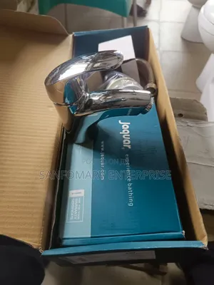 Jaguar Basin Mixer