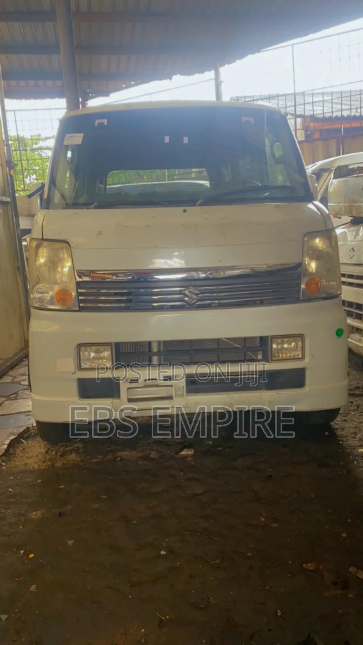 Suzuki Every 2012 White